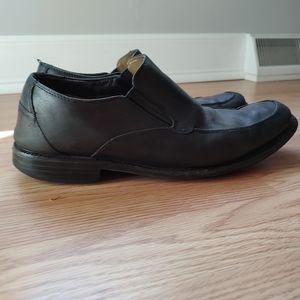 Men's waterproof Florsheim black dress shoes
